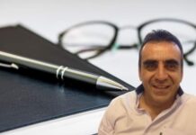 Punto (.) Rojo J. Baldomero Díaz Gaytán