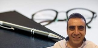 Punto (.) Rojo J. Baldomero Díaz Gaytán