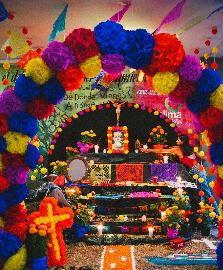 ALTARESDEMUERTOSUNIVER