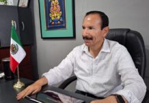 Con Entrega de Presea Jorge Castel Guerrero en Jardín Torres Quintero se Rinde Tributo a Una Gran Figura de la Educación Colimense