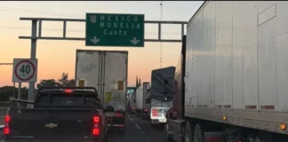 Productores de Maíz Mantienen Bloqueo en el Kilómetro 40 Del Acceso Sur a Guadalajara