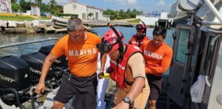 Rescata la Marina a Hombre Accidentado en el Cerro de La Cruz, en Manzanillo