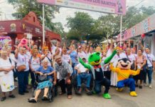 Las y los Abuelitos de Colima Capital Viven Una Tarde Llena de Alegría en la Feria de Todos los Santos 2025