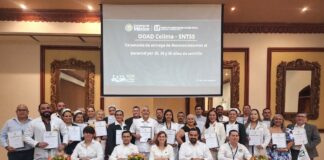 Reconoce IMSS Colima a Personal Por 25, 30 y 35 Años de Servicio