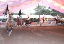 Arrancó la Fiesta del Rodeo en el Teatro del Caballo de la Feria de Colima