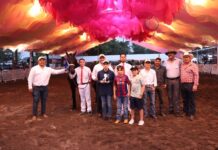 Gran Asistencia al 4° Concurso Morfológico de Caballos Frisones en la Feria de Colima