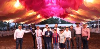 Gran Asistencia al 4° Concurso Morfológico de Caballos Frisones en la Feria de Colima