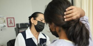 Cáncer de Mama y de Cuello Uterino Son Prevenibles y Tratables: Salud Colima
