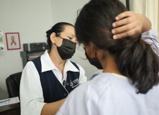 Cáncer de Mama y de Cuello Uterino Son Prevenibles y Tratables: Salud Colima