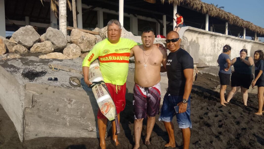 FUERESCATADOYSALVADO