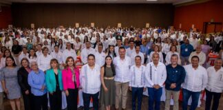 Indira Vizcaíno Reconoce la Contribución Del Magisterio Colimense Para Abatir la Deserción Escolar