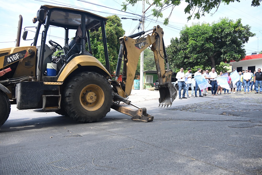 ARRANCAPAVIMENTACIONRIULT