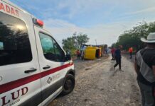 Cuatro Lesionados en Accidente Múltiple en el Camino a Acatitán, en Colima Capital