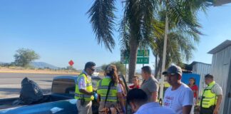 Atienden Paramédicos de CRUM Accidente Vehicular en Las Golondrinas, Hubo un Lesionado