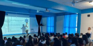 Policía Municipal de Colima Imparte Capacitación Sobre Prevención de Violencia Digital en la Secundaria Reyes Heroles