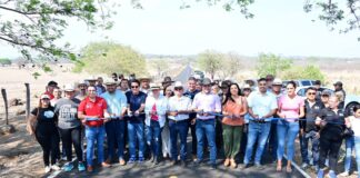 Alcalde Riult Rivera Entrega la Pavimentaci贸n Del Camino a la Comunidad Ignacio Allende, Desde el Entronque Con la Carretera