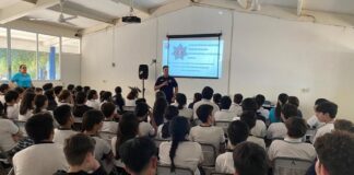 Policía Municipal de Colima Fortalece Prevención de Violencia Digital en Secundarias de la Capital