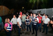 Riult Rivera se Reúne Con Vecinos y Recorre el Barrio de Las Huertas