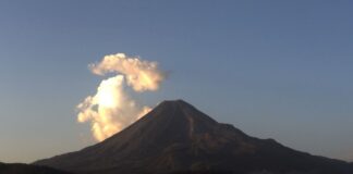 Volcán de Fuego Sigue Estable y Con Baja Actividad: UEPC Colima