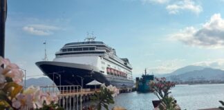 Arriba Crucero Zaandam a Manzanillo, Consolidando al Puerto Colimense Como Escala Estratégica en el Pacífico Mexicano