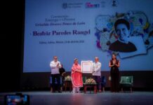 Beatriz Paredes Visitó Colima y Fue Reconocida Con Presea en Reconocimiento a su Destacada Trayectoria Política y Social en México