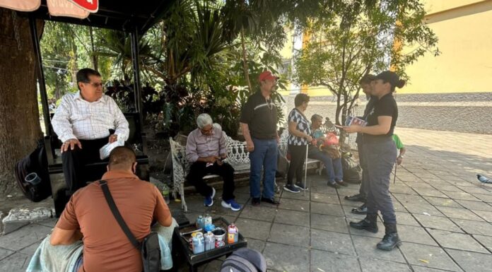 Policía Municipal de Colima Hace Recorrido de Proximidad en el Centro de la Ciudad