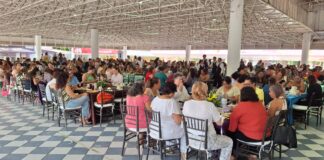 Festeja Sección 30 del SNTSSA a Las Mamás Trabajadoras Del Sector Salud