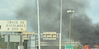 Operativo en Proceso en Tecomán, Con Saldo Preliminar de un Delincuente Abatido, Dos Agentes Heridos e Incendios Ya Atendidos