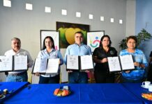Riult Rivera y Sindicato Del DIF Consolidan Acuerdos en Favor de Las y Los Trabajadores