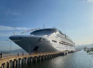 Crucero ‘Pacific World’ Arriba a Manzanillo Como Único Puerto Mexicano en su Travesía