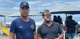 Rescatan a Turista de El Salto, Jalisco, en Playa El Paraíso