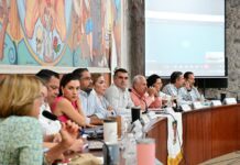 Riult Rivera Reconoce el Talento de Jóvenes Artistas Con la Entrega de la Beca Vera Vázquez