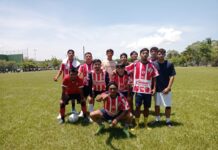 Castigan un Año a Jugador de Chivas Por Agredir a Árbitro Asistente