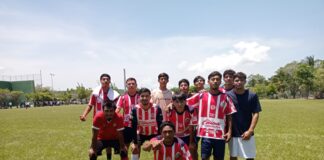Castigan un Año a Jugador de Chivas Por Agredir a Árbitro Asistente