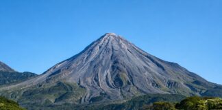 Volcán de Colima Continúa Estable y Con Baja Actividad: UEPC