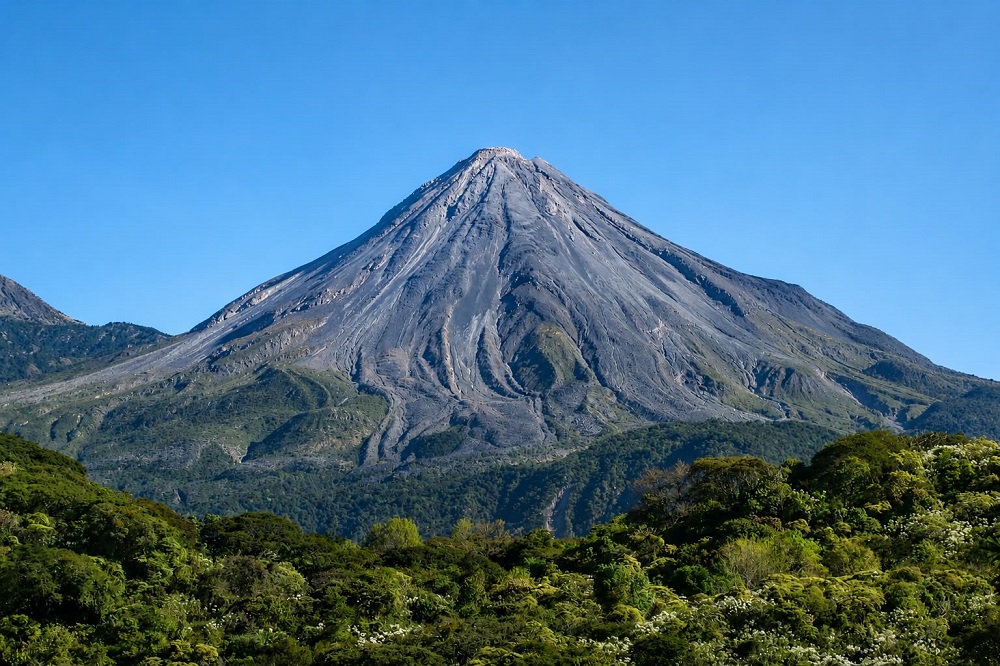 CONTINUAESTABLEVOLCAN